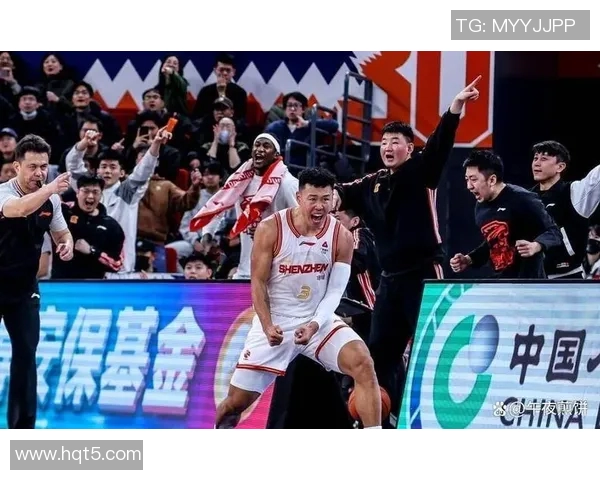 贺希宁:从青涩球员到篮球场上的闪耀明星之路