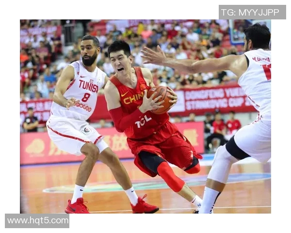 CBA辽宁队男篮迎战强敌全力以赴争夺胜利展现团队精神